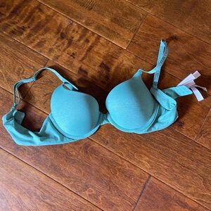 Victoria's Secret Blue Padded Bra with Underwire Support